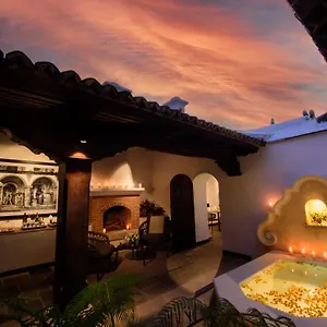 Mil Flores Hotel Antigua