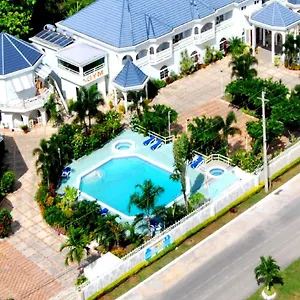3* Hotel Holiday Haven And Banquet Hall